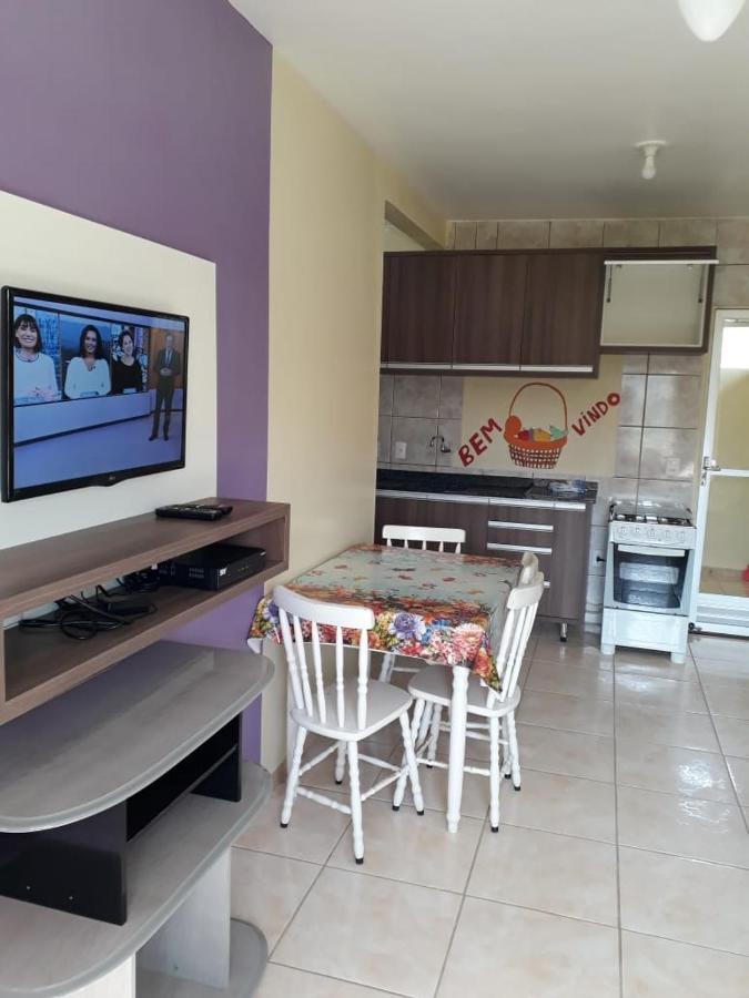 Residencial Caxias Apartment Bombinhas Exterior photo